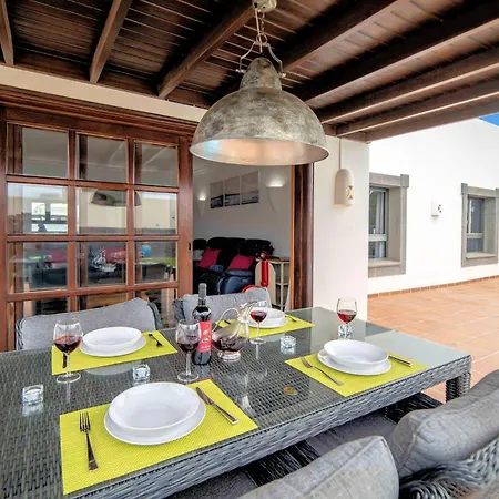Superb Casa Herlanda 3 Bedrooms Pool Table ヴィラ *