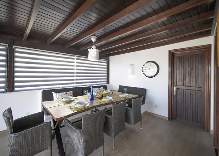 فيلة Superb Casa Herlanda 3 Bedrooms Pool Table بلايا بلانكا